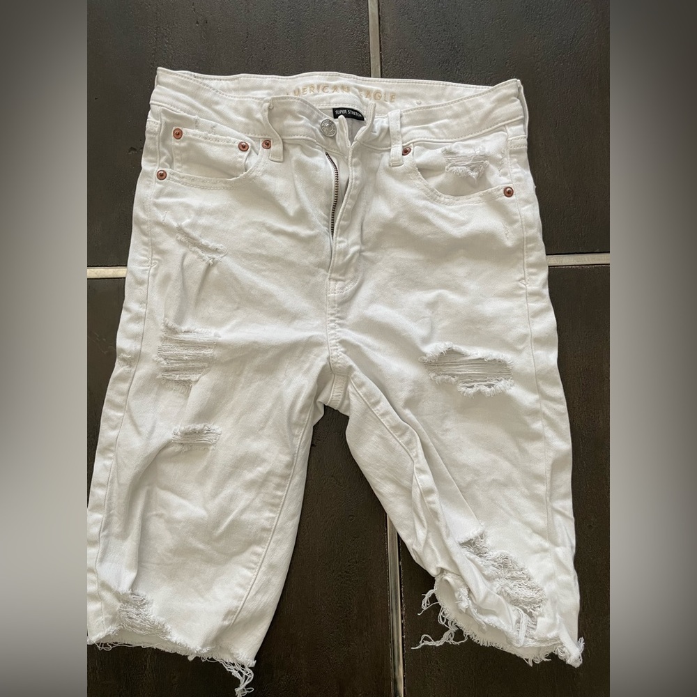American Eagle AE white ripped Bermuda shorts 8